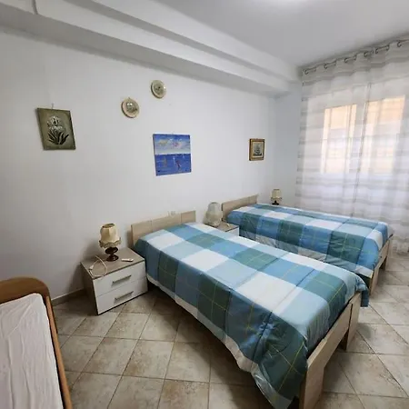 Vico Sant Erasmo Appartement