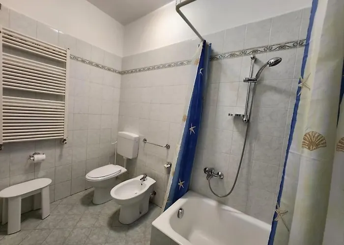 Vico Sant Erasmo * Alassio